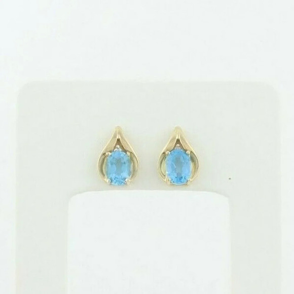 10k Yellow Gold Natural Swiss Blue Topaz and Diamond Earrings Stud Post Earrings - Picture 1 of 8